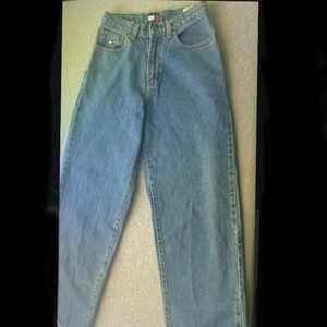 High waisted, Tommy Hilfiger, Vintage Jeans (in great condition!)